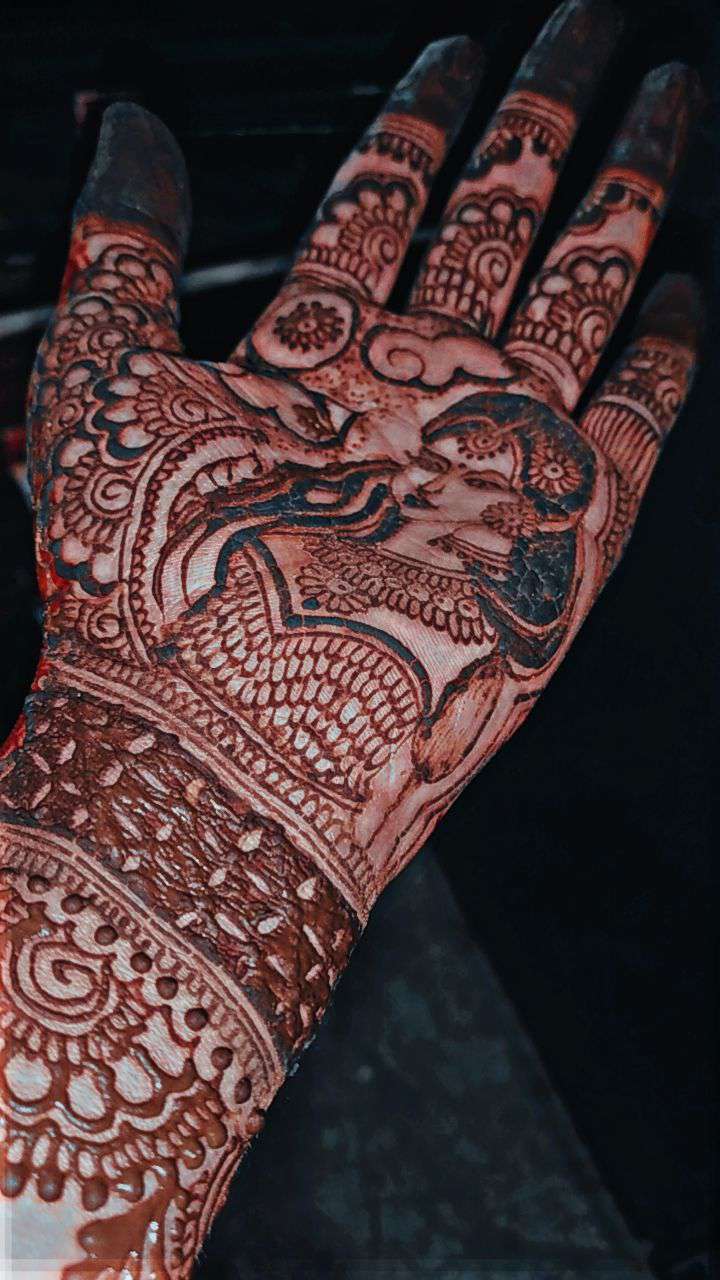 Custom Mehndi